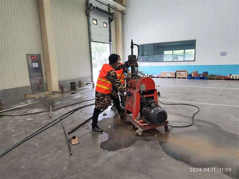 汇川厂房地面下沉塌陷注浆加固施工